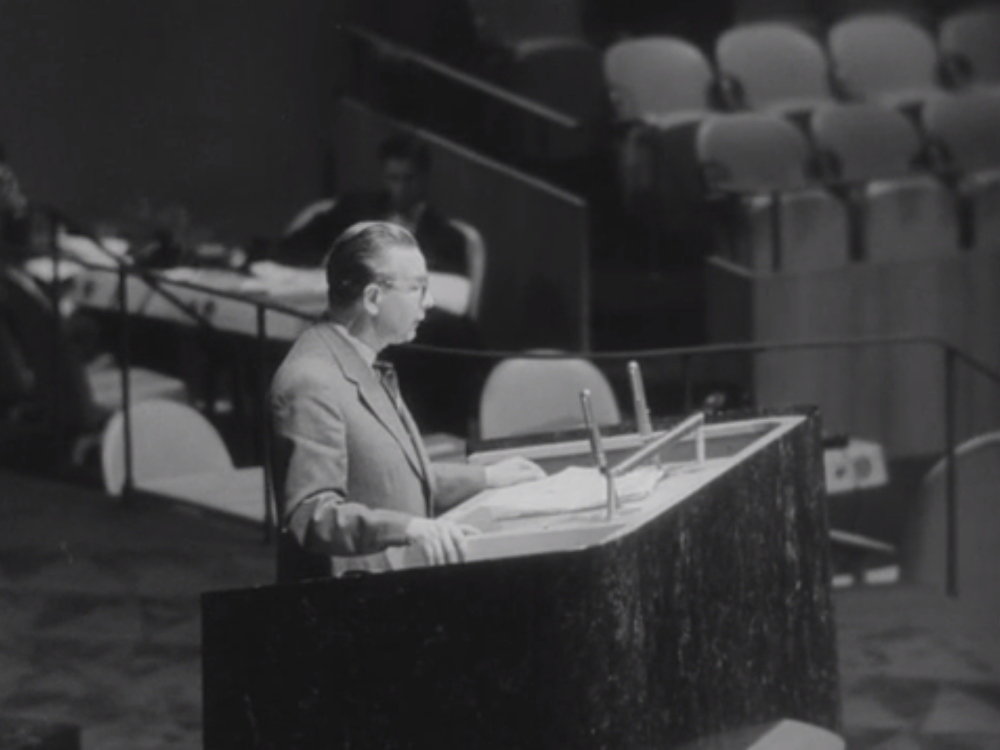 Polish Foreign Minister Adam Rapacki speaks before the United Nations on the denuclearization of Central Europe. Source: UN Audiovisual Library, #2232383.