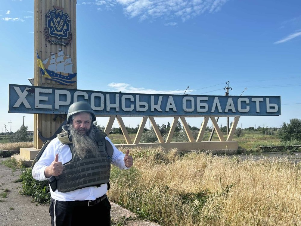 Rabbi Moshe Azma in Kherson Ukraine