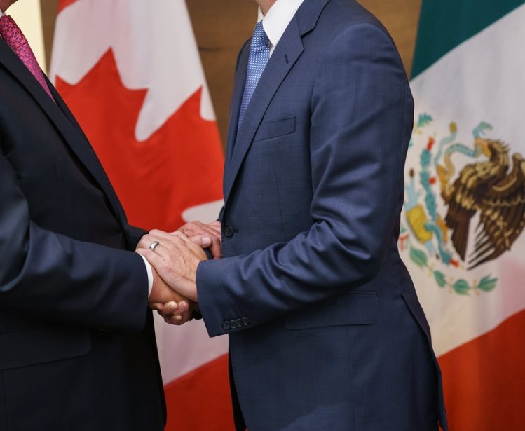 Mexico Canada Handshake