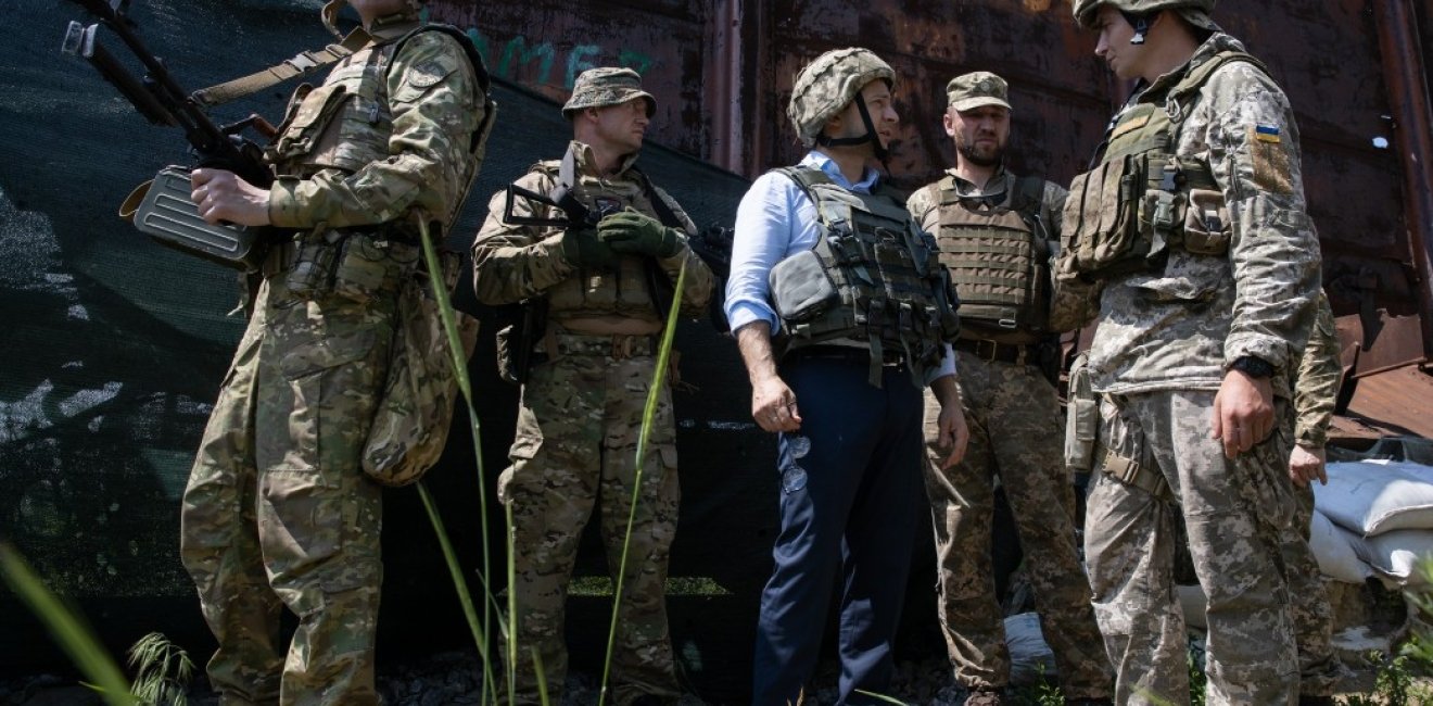 President Zelenskyy visiting the frontline positions of the AFU in the Luhansk region, May 2019. Source: President.gov.ua