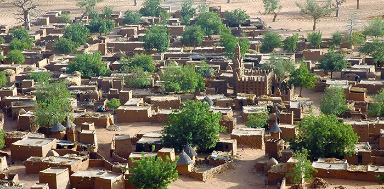 Dogon village in Mali_700