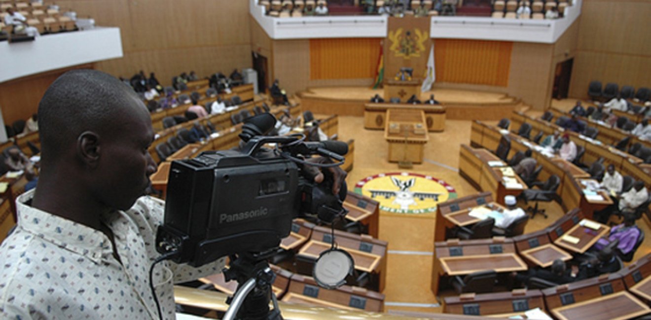 Ghanaian Parliament 615w (att World Bank Photo Collection)