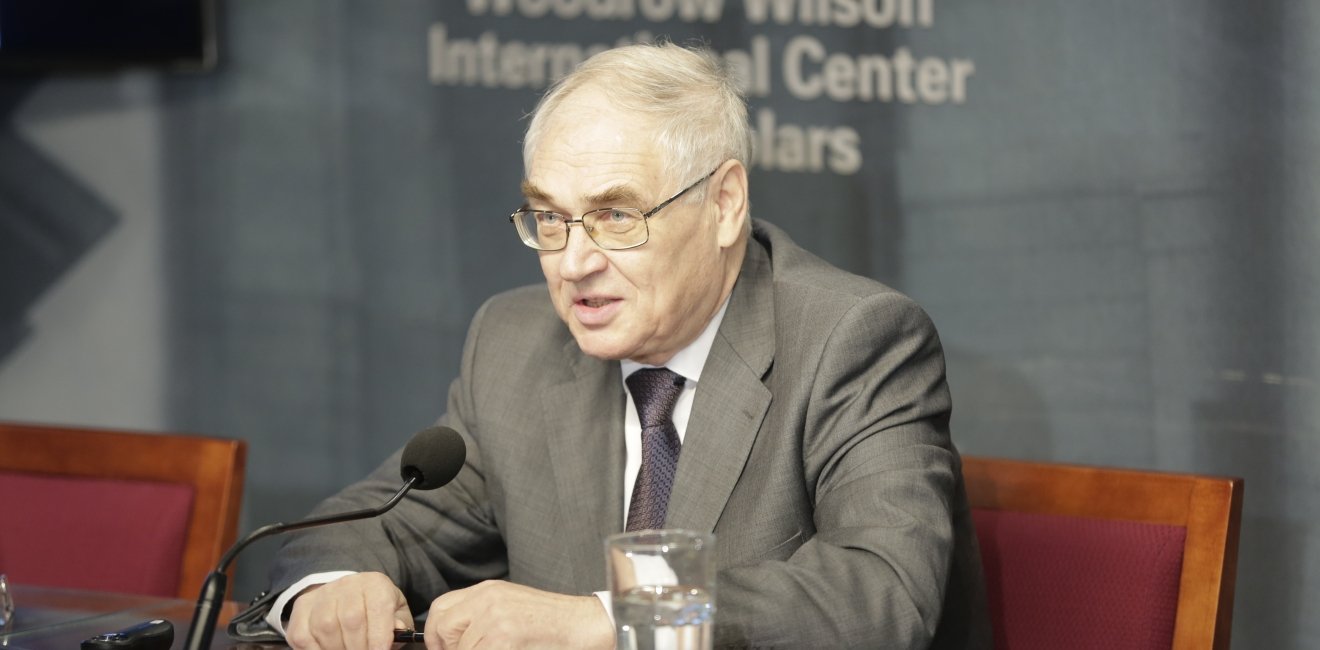 Photo of Lev Gudkov from a 2016 Wilson Center event