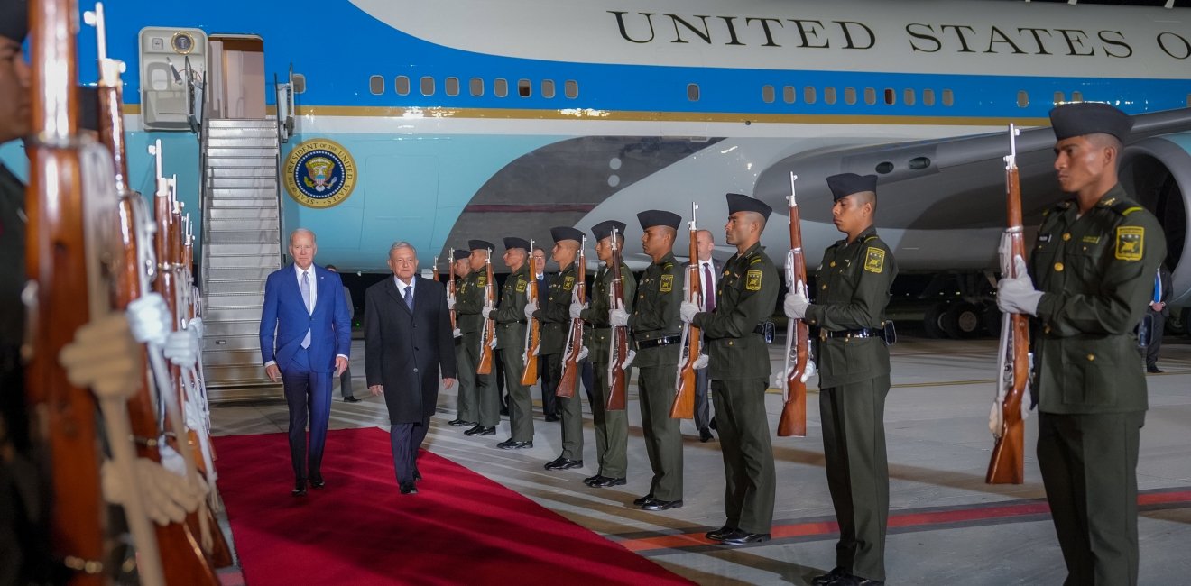 President Biden departing plane In Mexico