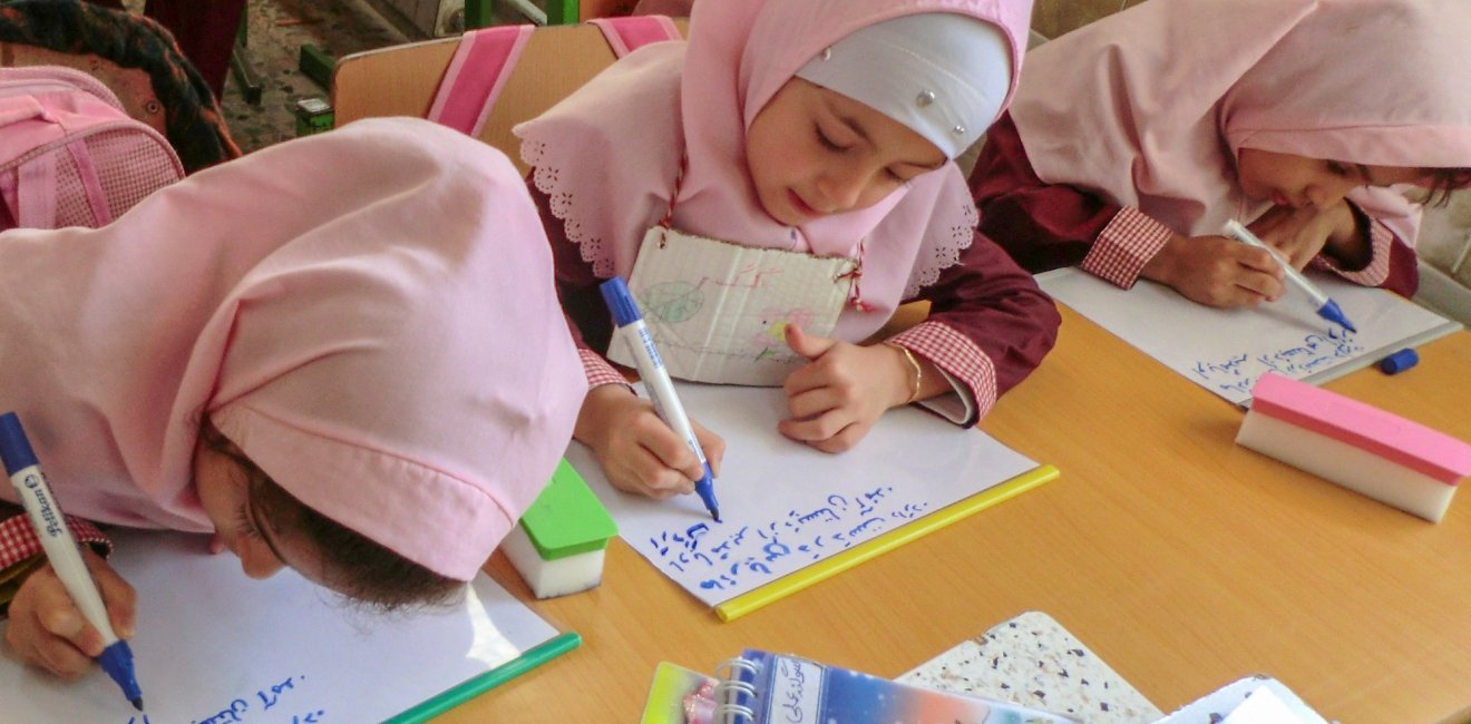 Iran schoolgirls