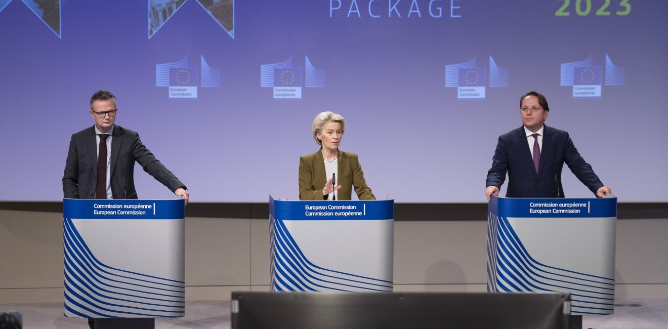 Press Conference by European Commission President Ursula von der Leyen and European Commissioner Oliver Varhelyi on the 2023 Enlargement Package