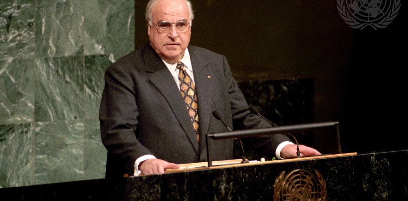 Helmut Kohl addresses the United Nations, June 1997.