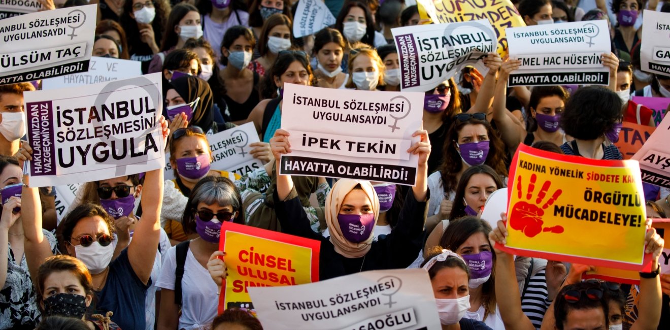 Women Protest Istanbul