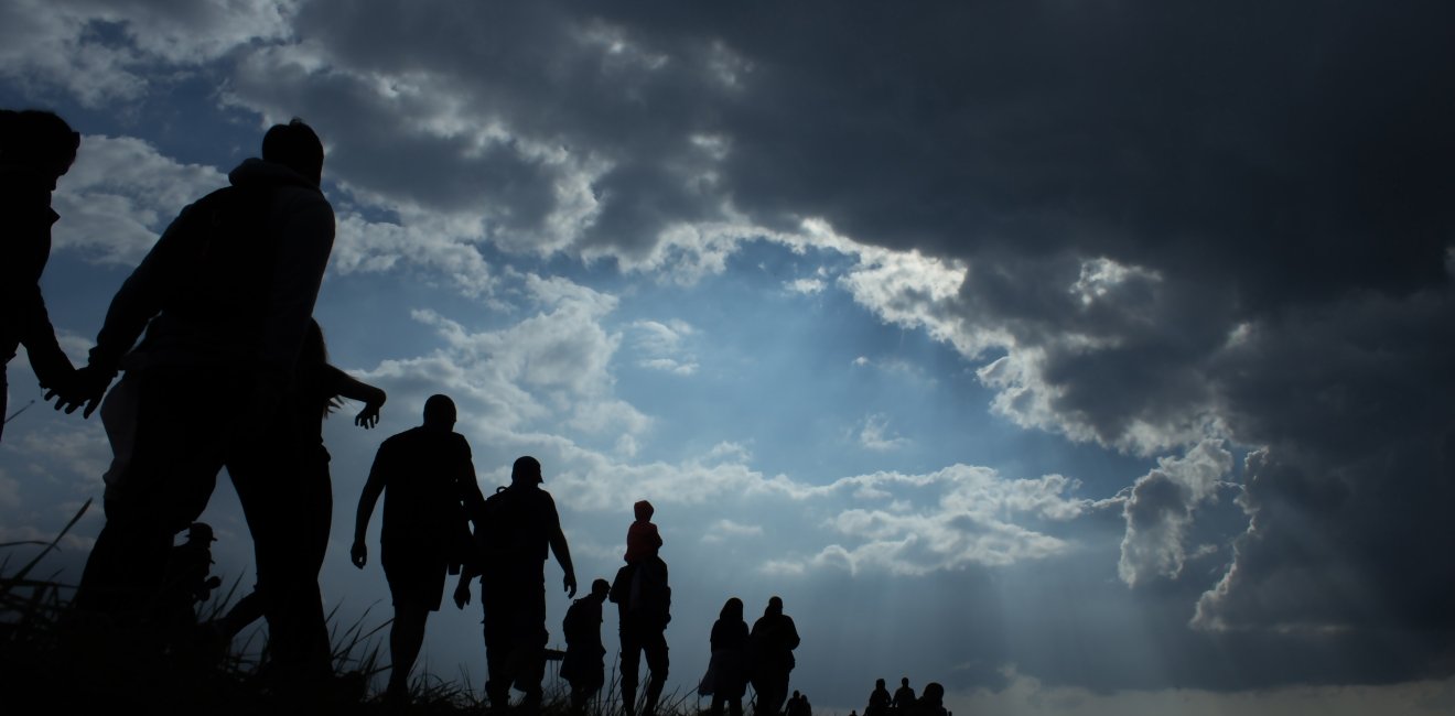 Silhouettes of migrants