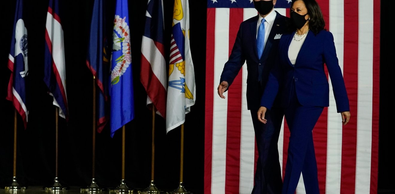 US Vice President John Biden and Kamala Harris arrive at their campaign event. Washington DC, USA. 2 Of November 2020