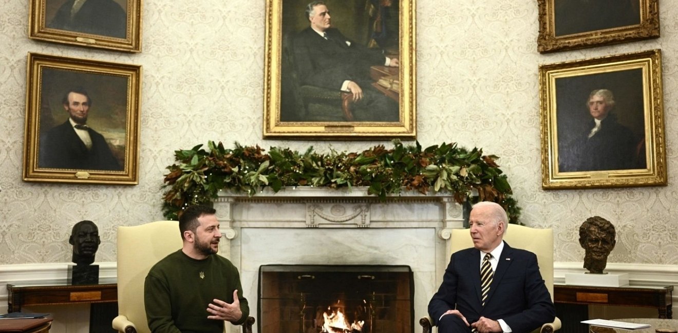 Zelensky and Biden in meeting 