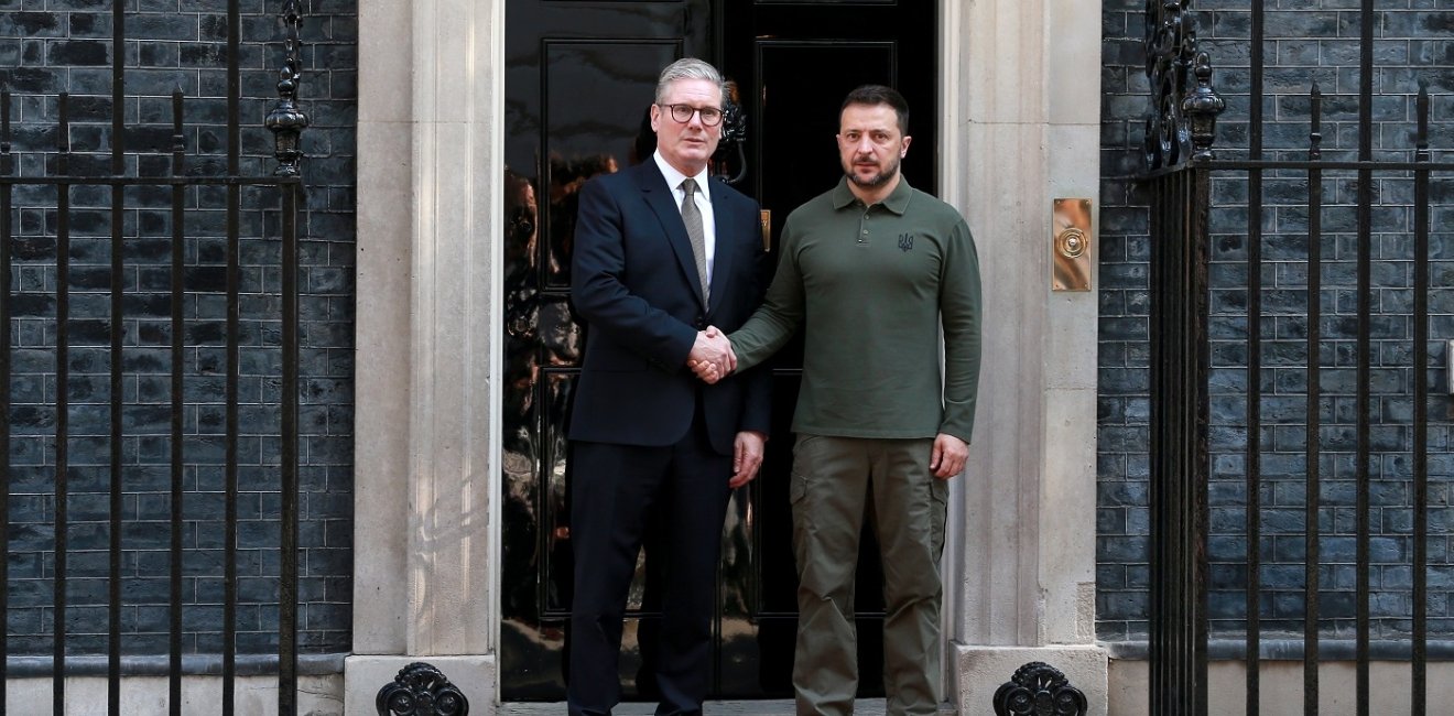 Keir Starmer and Volodymyr Zelensky