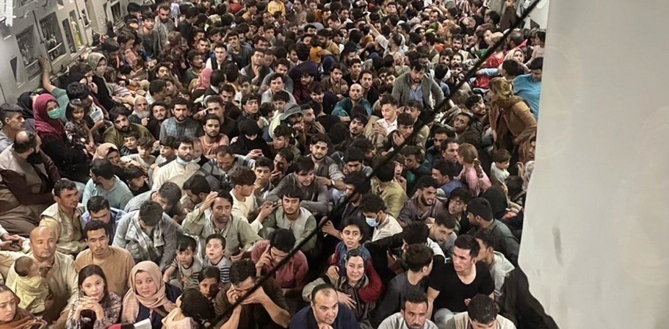 Afghan Refugees in Plane