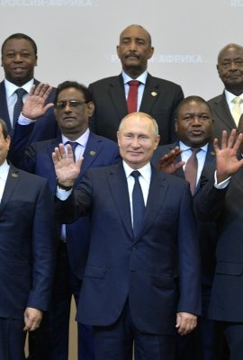 The heads of delegations attending the Russia-Africa Summit pose for photographs. October 24, 2019; Sochi, Russia (Source: en.kremlin.ru)