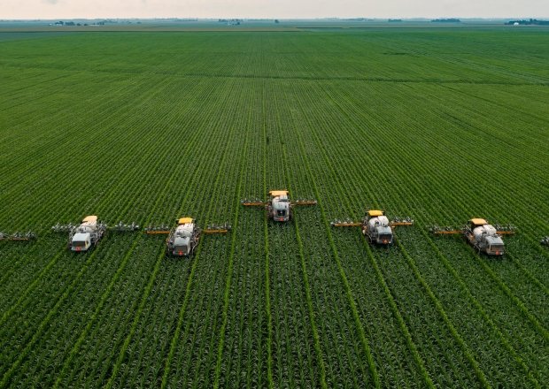 Feeding the World: A Conversation with Latin American Agriculture Ministers