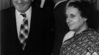 U.S. Secretary of State Henry Kissinger with Indian Prime Minister, October 1974. Source: Library of Congress cph.3b13867/Wikimedia Commons.
