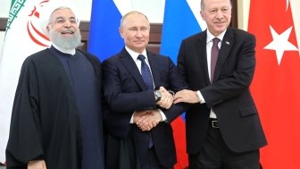 Russian President Vladimir Putin with Iranian President Hassan Rouhani (left) and Turkish President Recep Tayyip Erdogan. Source: Kremlin.ru