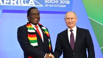 Russian President Vladimir Putin welcomes President of Zimbabwe Emmerson Dambudzo Mnangagwa at the Russia-Africa Summit in Sochi. Photo: RIA Novosti, Source: Kremlin.ru