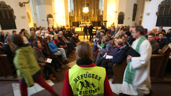 Cover photo by Bernd Wüstneck/picture-alliance/dpa/AP Images.