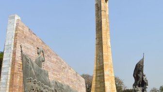 Image: Tiglachin Monument in Addis Ababa