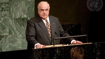 Helmut Kohl addresses the United Nations, June 1997.