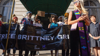 NEW YORK, N.Y. – June 29, 2022: Rev. Amanda Hambrick Ashcraft, right-foreground, speaks at a vigil for Brittney Griner held outside the Consulate-General of Russia in New York City.