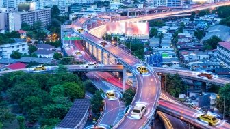 Cars in a city with network lines