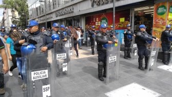 Policia auxiliar Mexico