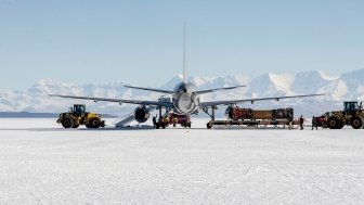 plane in ice