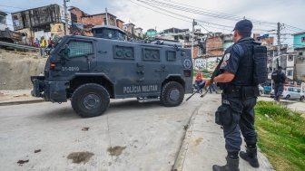 Image - Brazilian Police in a Favela