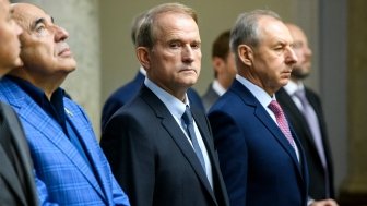 The leader of the Opposition Platform-For Life, Viktor Medvedchuk (C) during a session of the Ukrainian Parliament in Kyiv, Ukraine, 29 August 2019.