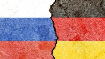 Image of Russian and German flags merged together