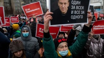 Moscow, Russia. 23rd of January, 2021 People take part in an unauthorized rally in support of Russian opposition leader Alexei Navalny in Tverskaya Street in the central Moscow, Russia