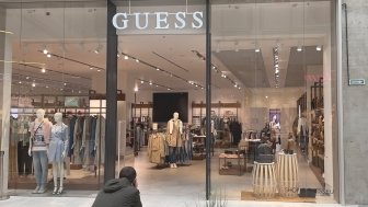 Guess store in a mall