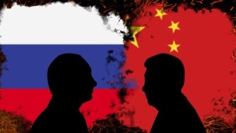 Silhouettes of Putin and Xi