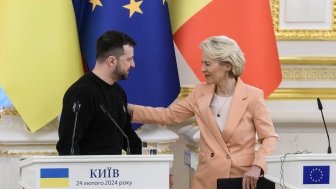 Ukrainian President Volodymyr Zelenskiy attends a joint press conference with European Commission President Ursula von der Leyen