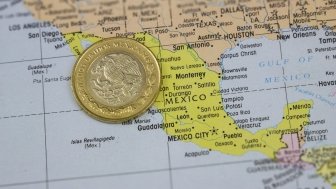 Peso on map of Mexico