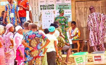 People waiting to cast their vote during the Nigerian presidential election 