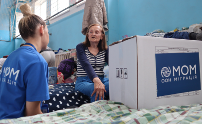 Hygiene kits are distributed among collective centers for internally displaced persons in Ivano-Frankivisk Region, Ukraine. Photo by IOM, used with permission.