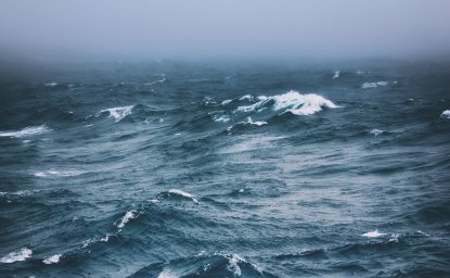 Photo of waves in Arctic Ocean