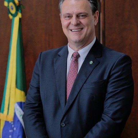 Carlos Fávaro