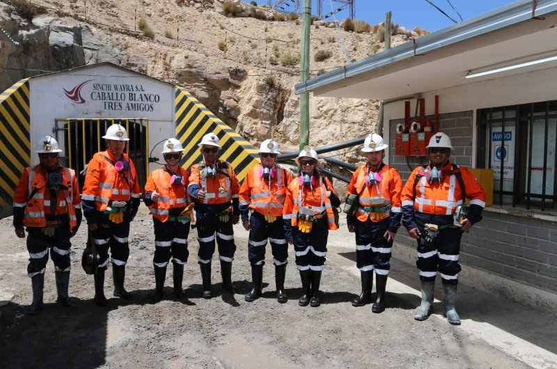 US Ambassador visits mine in Bolivia