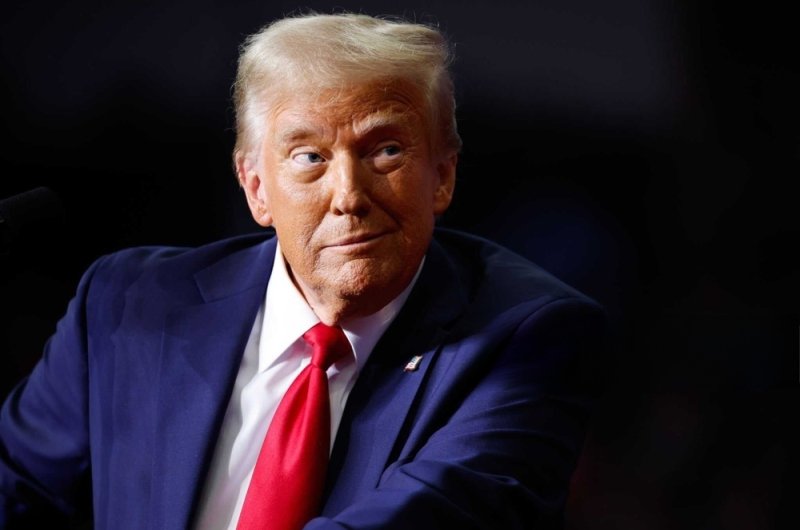 PITTSBURGH, PENNSYLVANIA - NOVEMBER 04: Republican presidential nominee, former President Donald Trump holds a campaign rally at the PPG Paints Arena on November 04, 2024 in Pittsburgh, Pennsylvania.