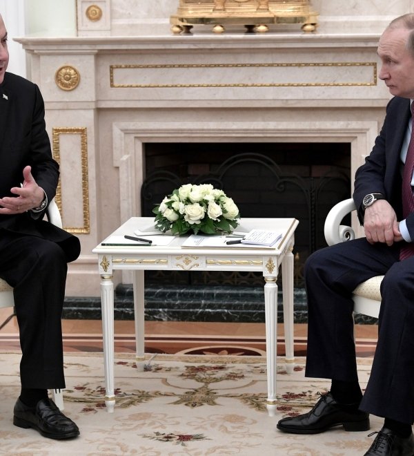 Benjamin Netanyahu and Vladimir Putin