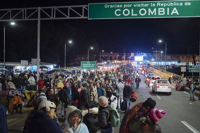 Border crossings among Venezuelans soared in August