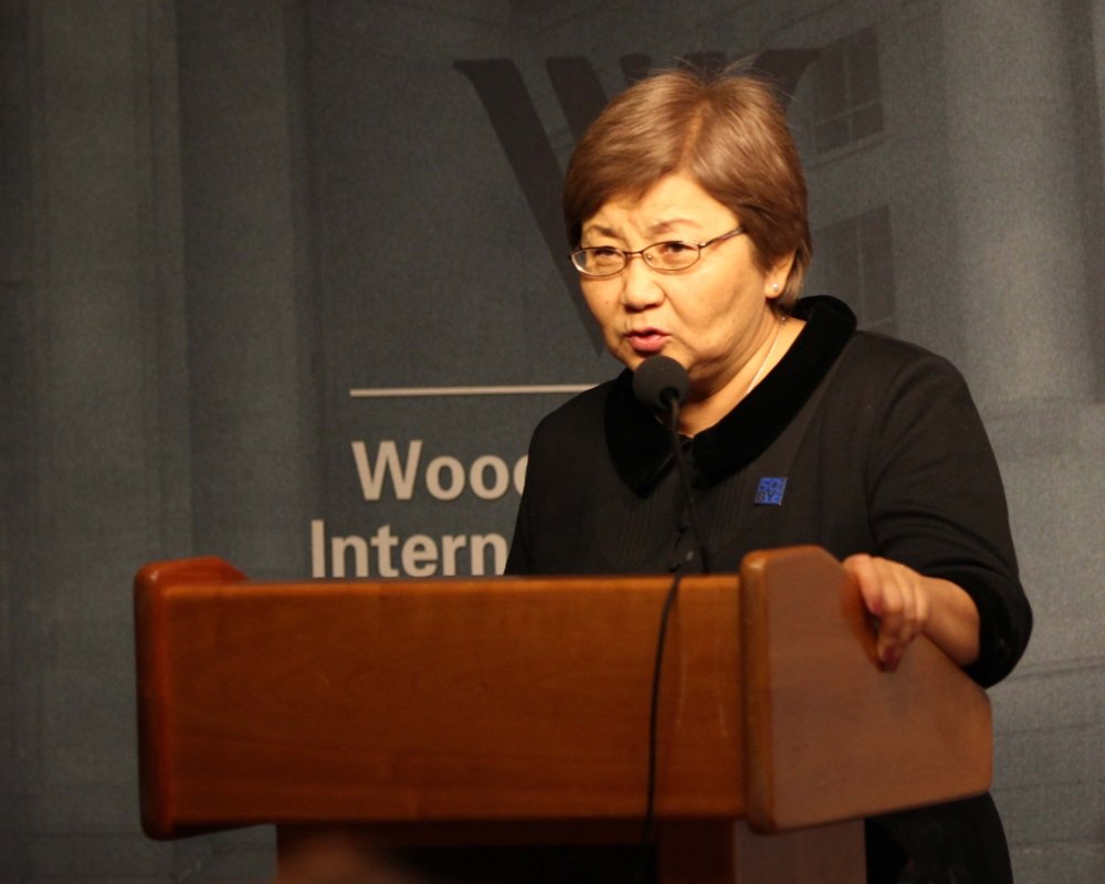 Women’s Leadership in Times of Political Transitions: Some Lessons from Kyrgyzstan
