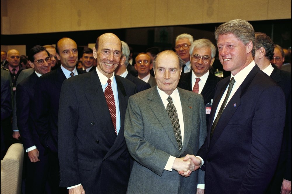 Heads of state from NATO members attend the 1994 Brussels summit
