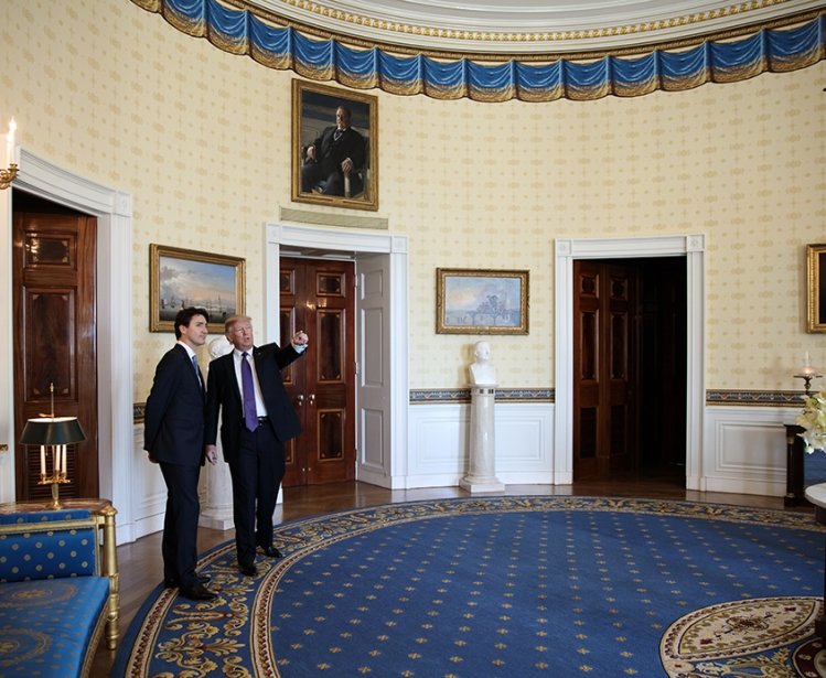 Donald Trump and Justin Trudeau in the Oval Office