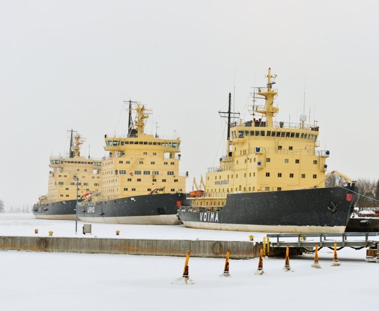 Finnish icebreakers in Helsinki harbour