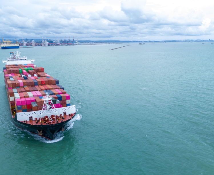 Cargo ship pulls out of port